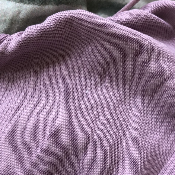 “emma cupro smocked cami” from urban outfitters in lavender colour - Picture 3 of 4